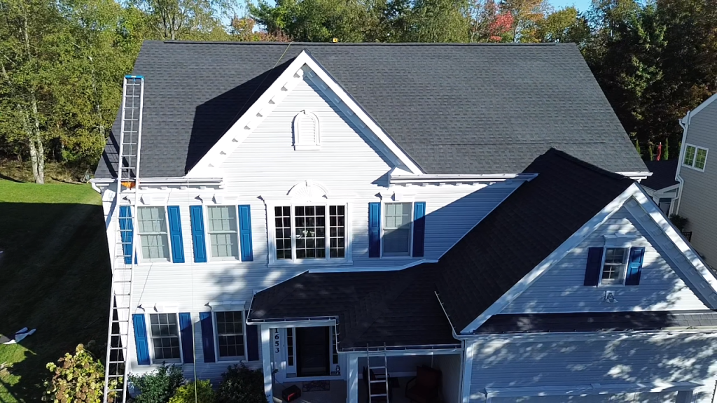 Certified roofing contractor near me in Beaver, PA replacing shingles